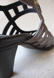 photo1