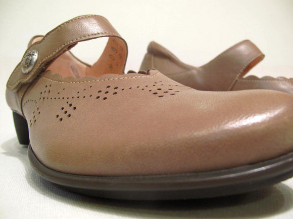 photo1