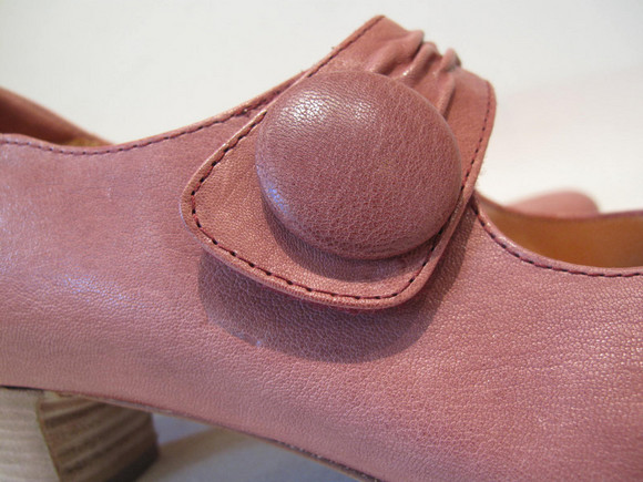 photo1