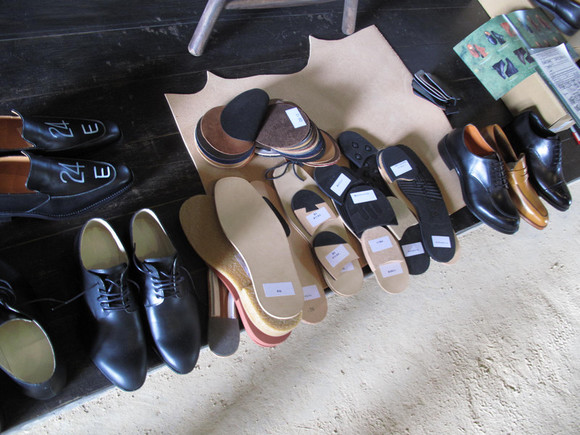 photo1