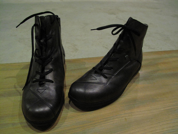 photo1