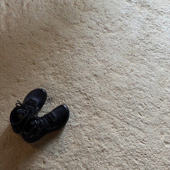 photo1