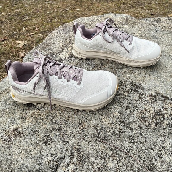 photo1