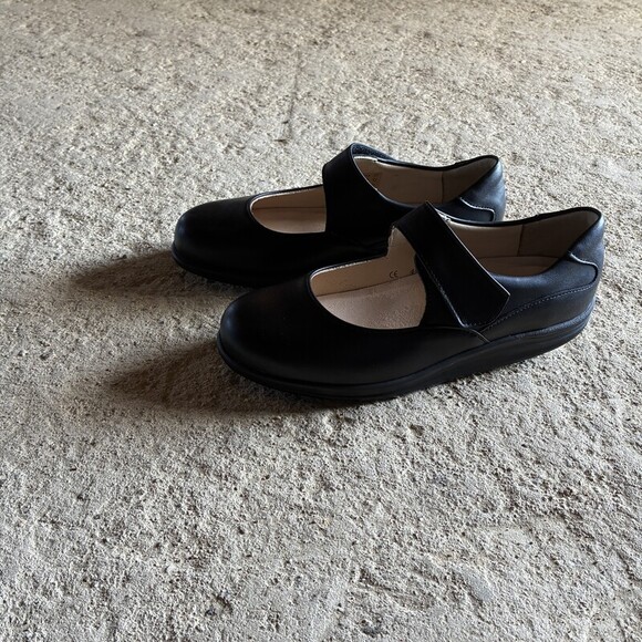 photo1